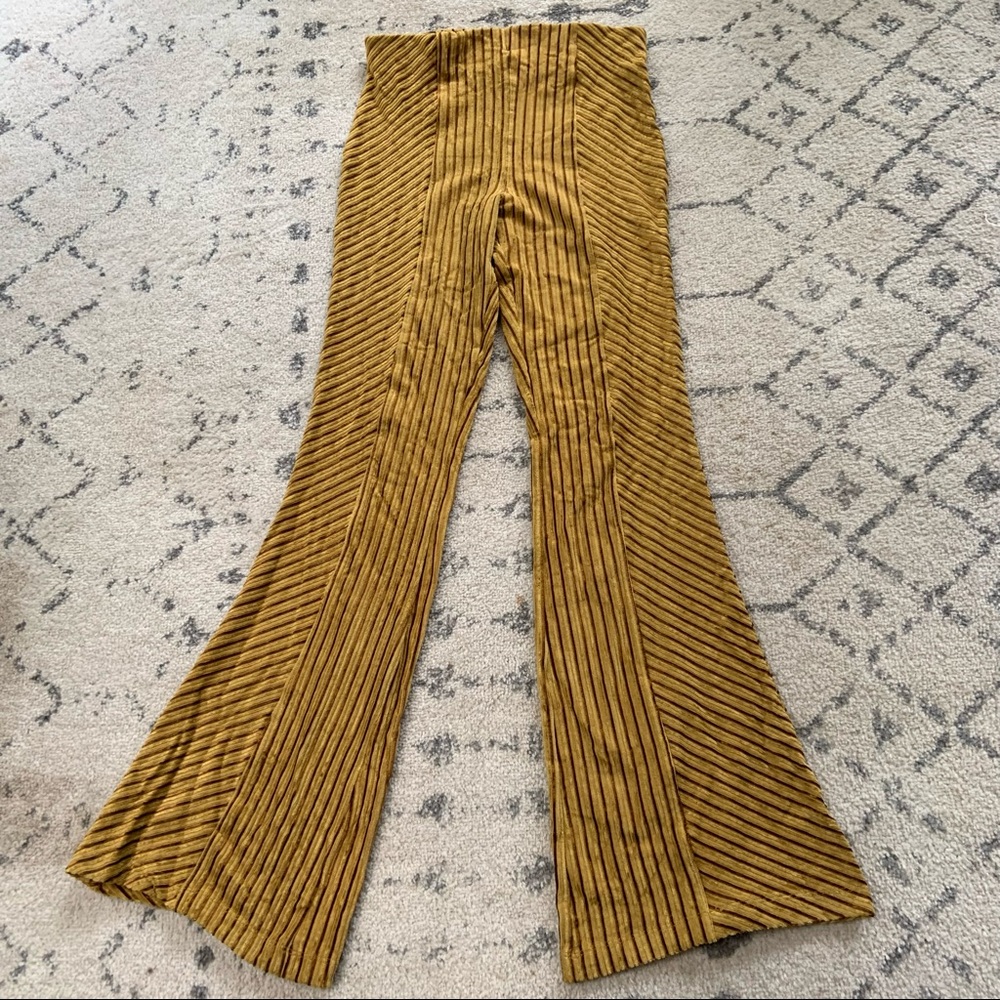 NWT FREE PEOPLE Gold Velvety Bell Pants